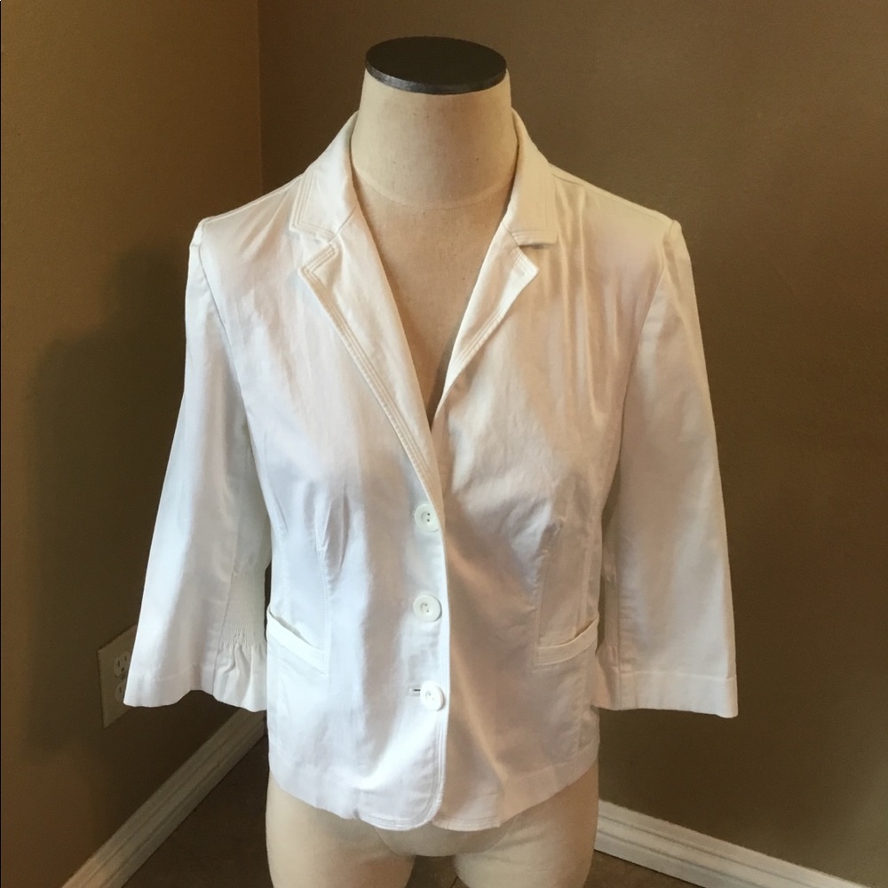 Apt.9 white cotton stretchy 3/4 sleeves blazer